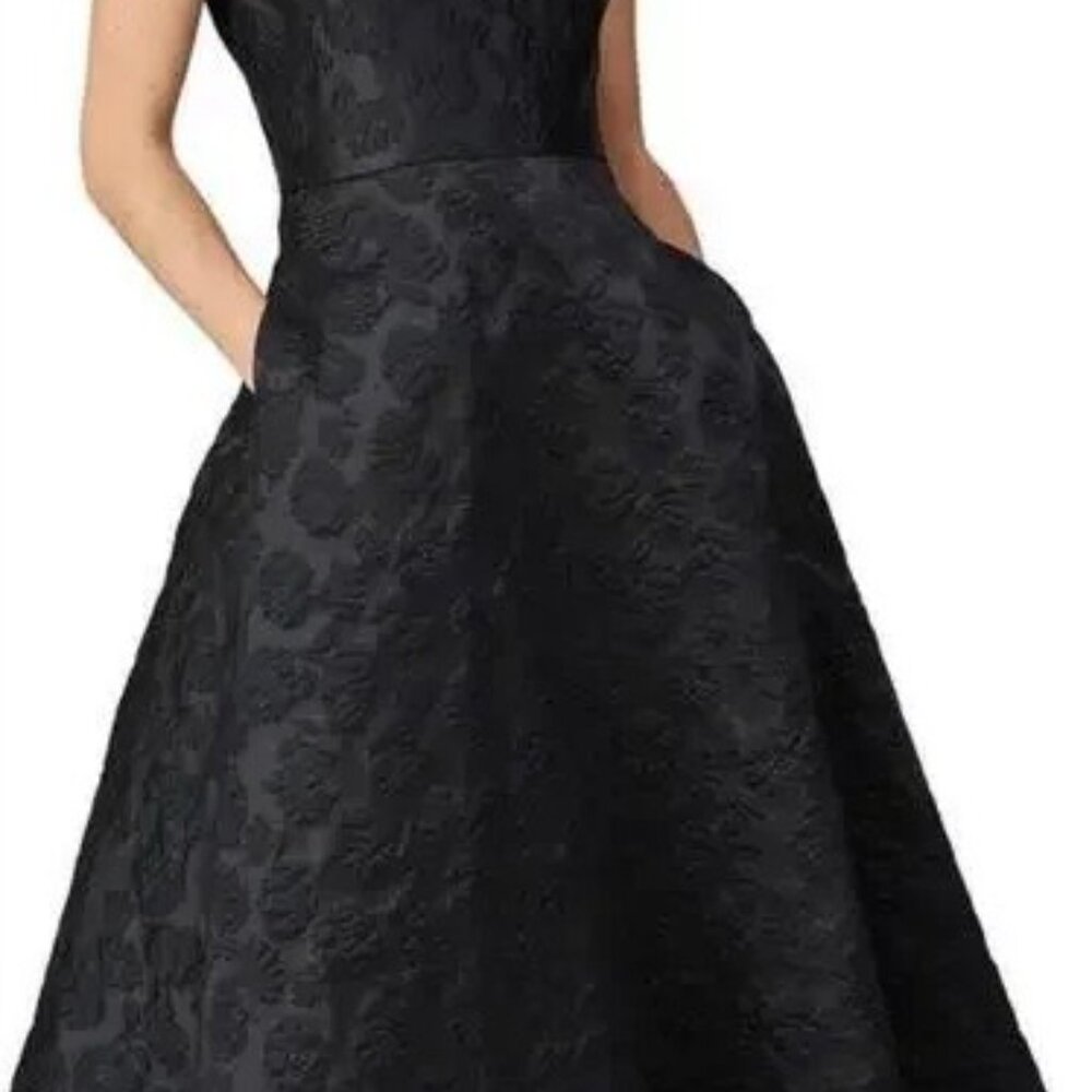 Beautiful Black Evening Gown Dress w/Pockets and jacquard pattern - M 8-10